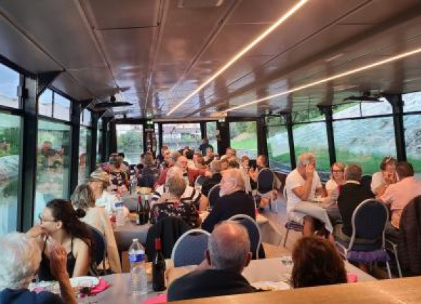 La Noctambule : Croisières Repas nocturnes sur la Saône